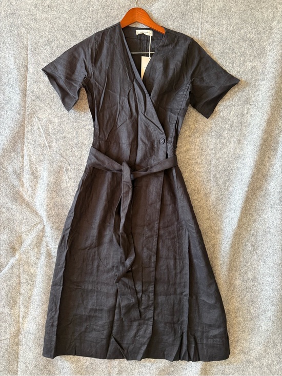 Everlane Dresses & Skirts - Everlane Linen Black Wrap Midi Dress with Self Tie-xs